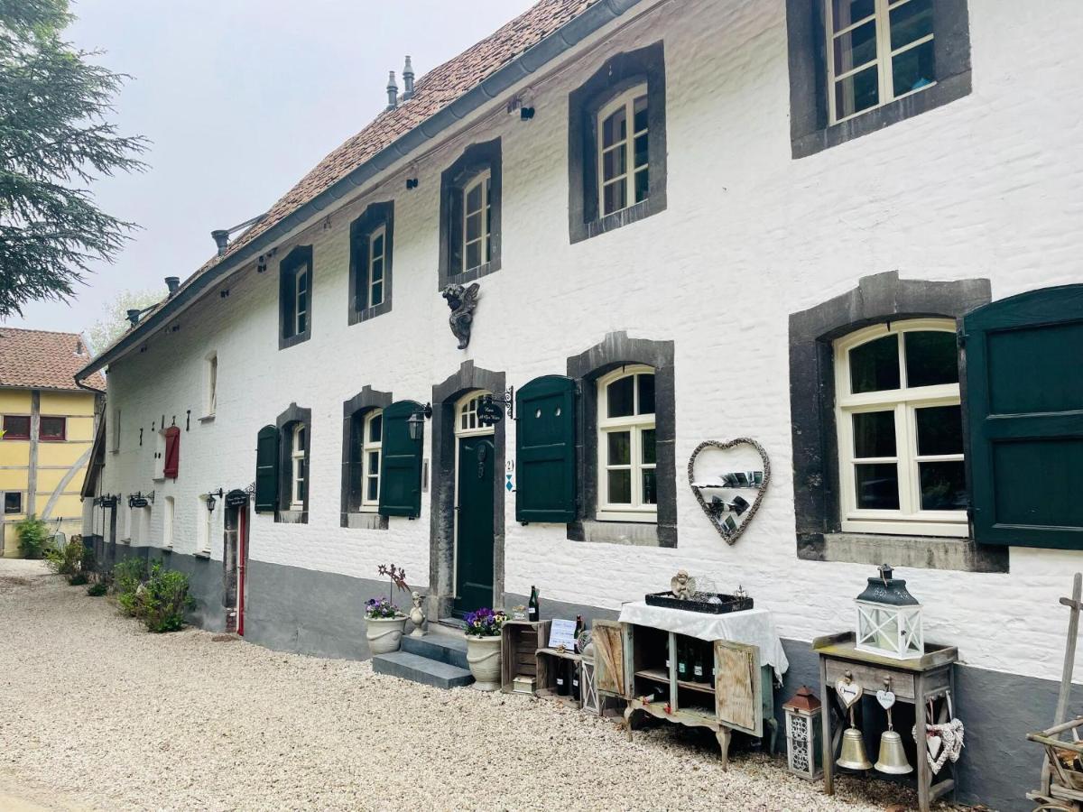 Attractively Furnished Holiday Home In Slenaken Exterior foto